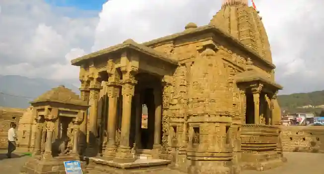 Baijnath Temple01