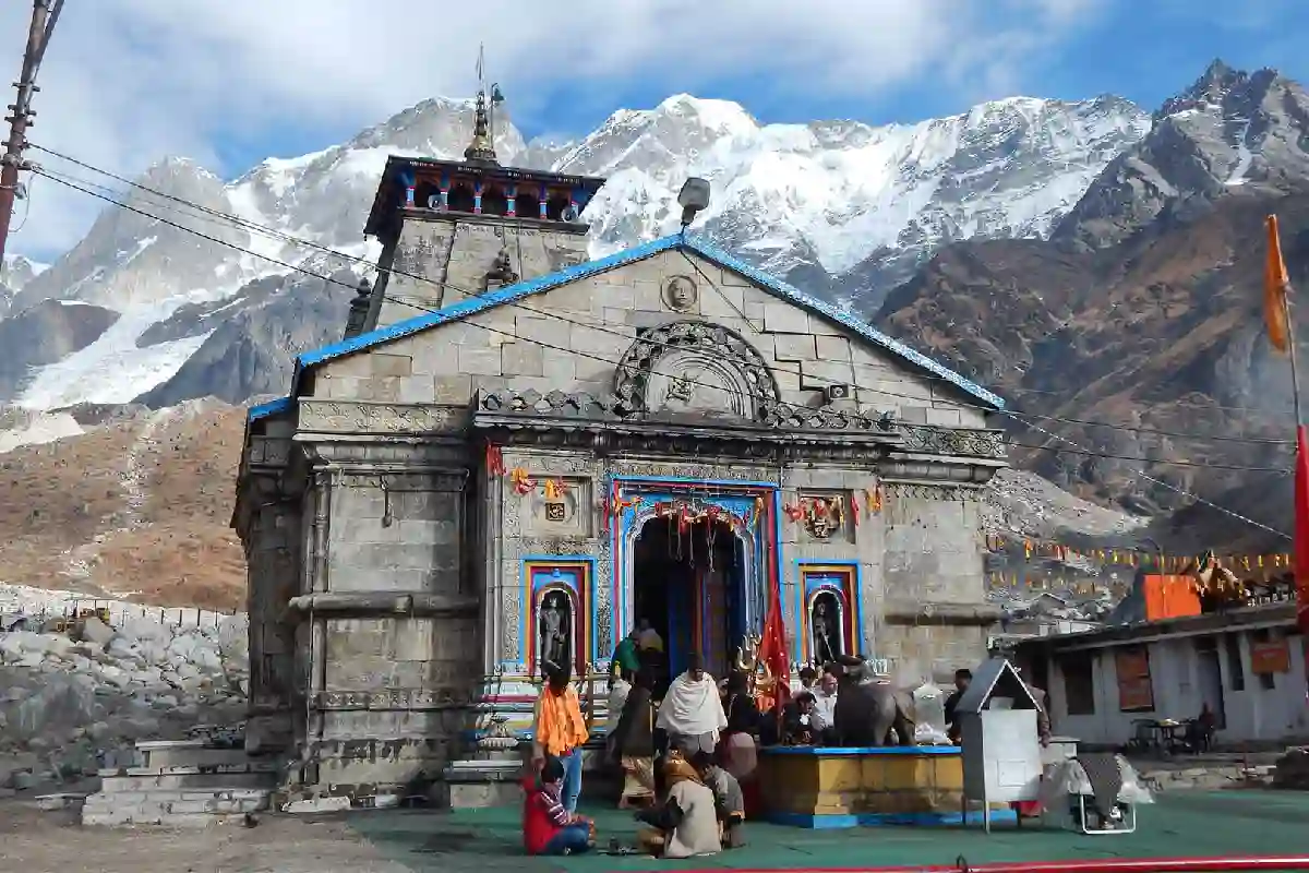 Kedarnath Temple01