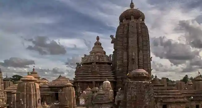 Lingaraja Temple02