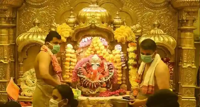 Shri Siddhi Vinayak temple02