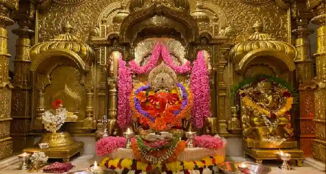 Shri Siddhi Vinayak temple03